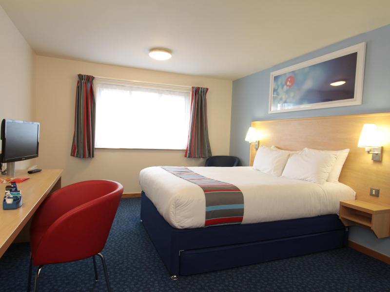 Travelodge London Feltham Exteriér fotografie